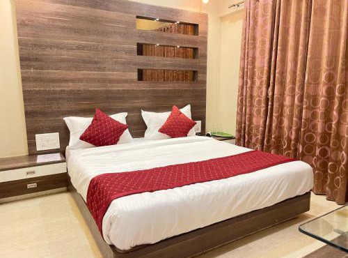 Tejas 4 Bhk Villa