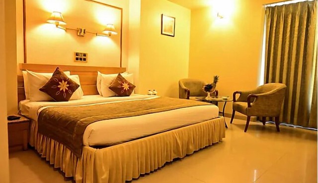 The Deccan Royaale