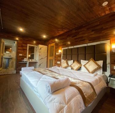 The Mountain Suites in Batakūt