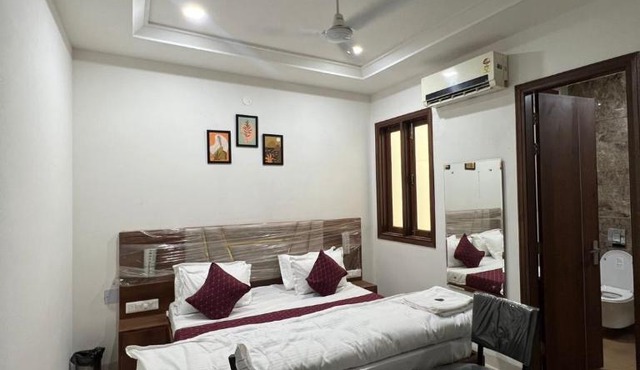 THE WELLAWING - Ferozepur Road - In Budget Smart Hotel for Families, Corporates, Couples, Solo Travelers in Ludhiana