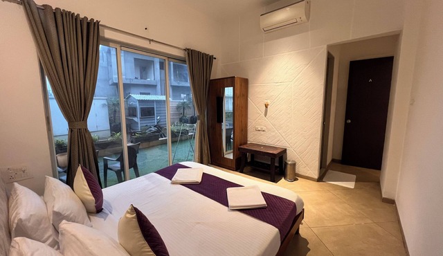 Touchwood 4 BHK With Pvt Pool By Stellar Stays