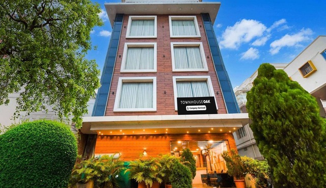 Townhouse Oak Golden Beach in Puri