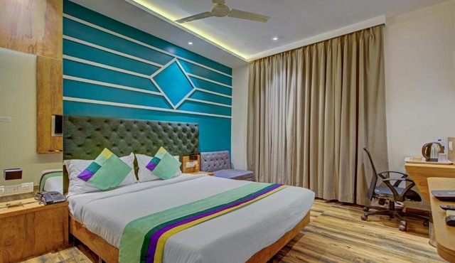 Treebo Prince Andheri East