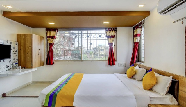 Treebo Trip Hotel Guru Krupa