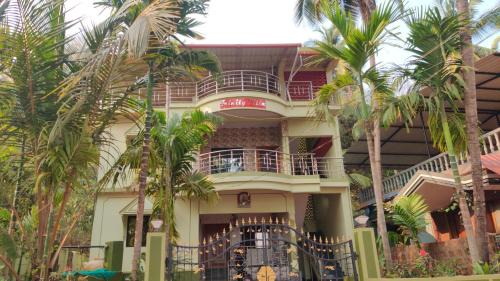Trinity Villa - Home Stay in Honāvar