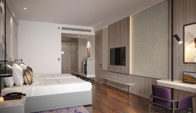 Vivanta Thane LBS Road