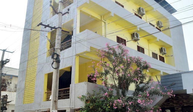 VUHA Accommodation A/C Room Stay