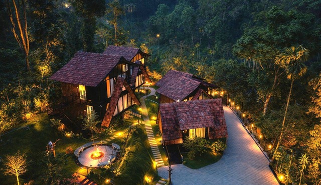 Wood Panda Luxury Resort Wayanad