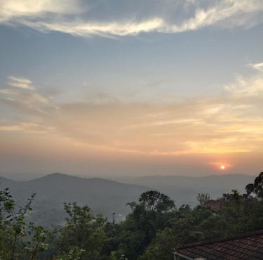 Zawa Home stay,coorg