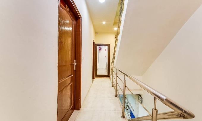 Nagpur Hotel | 12 m² Hotel ∙ 3 guests