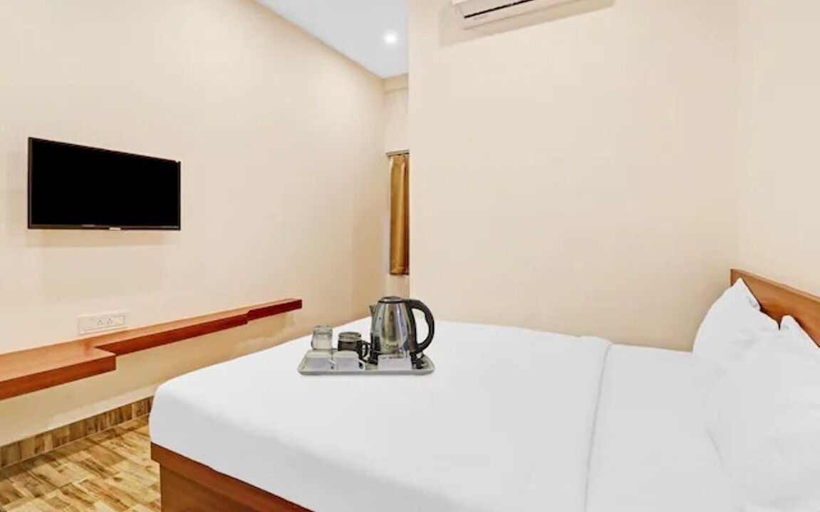 Phase 2 Hotel | iROOMZ Sri Udupi Park Suites PMC