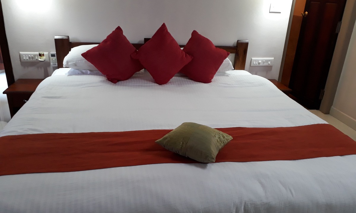 Elanthoor House | Mannaas Veedu Retreat & Spa