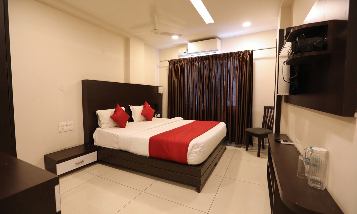 Adyar Hotel | Traders Hotel