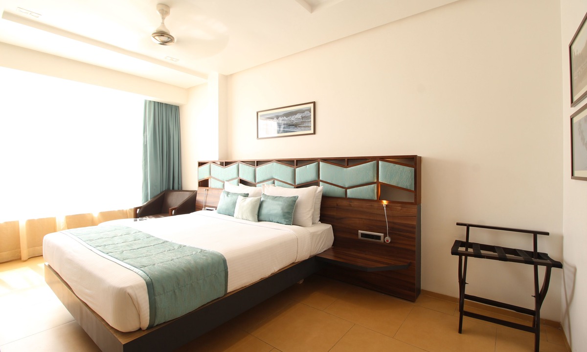 Alibaug Hotel | Hotel Maple IVY