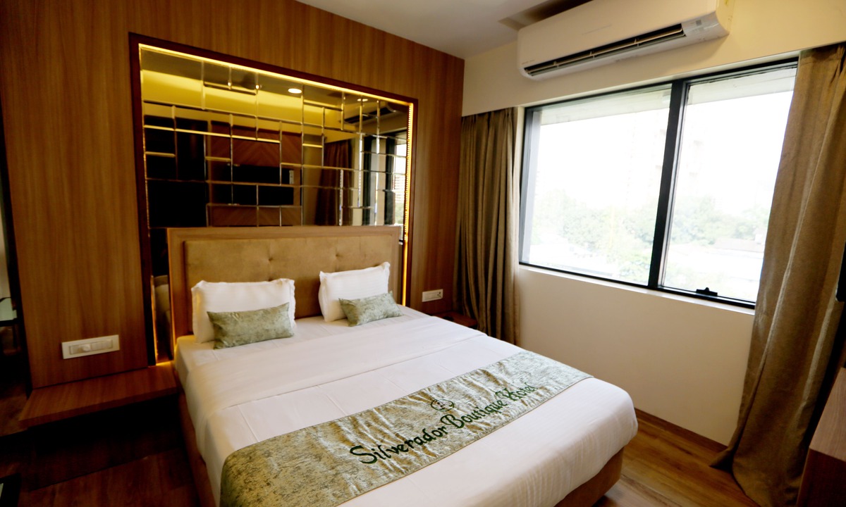 Thane West Hotel | Silverador Boutique Hotel