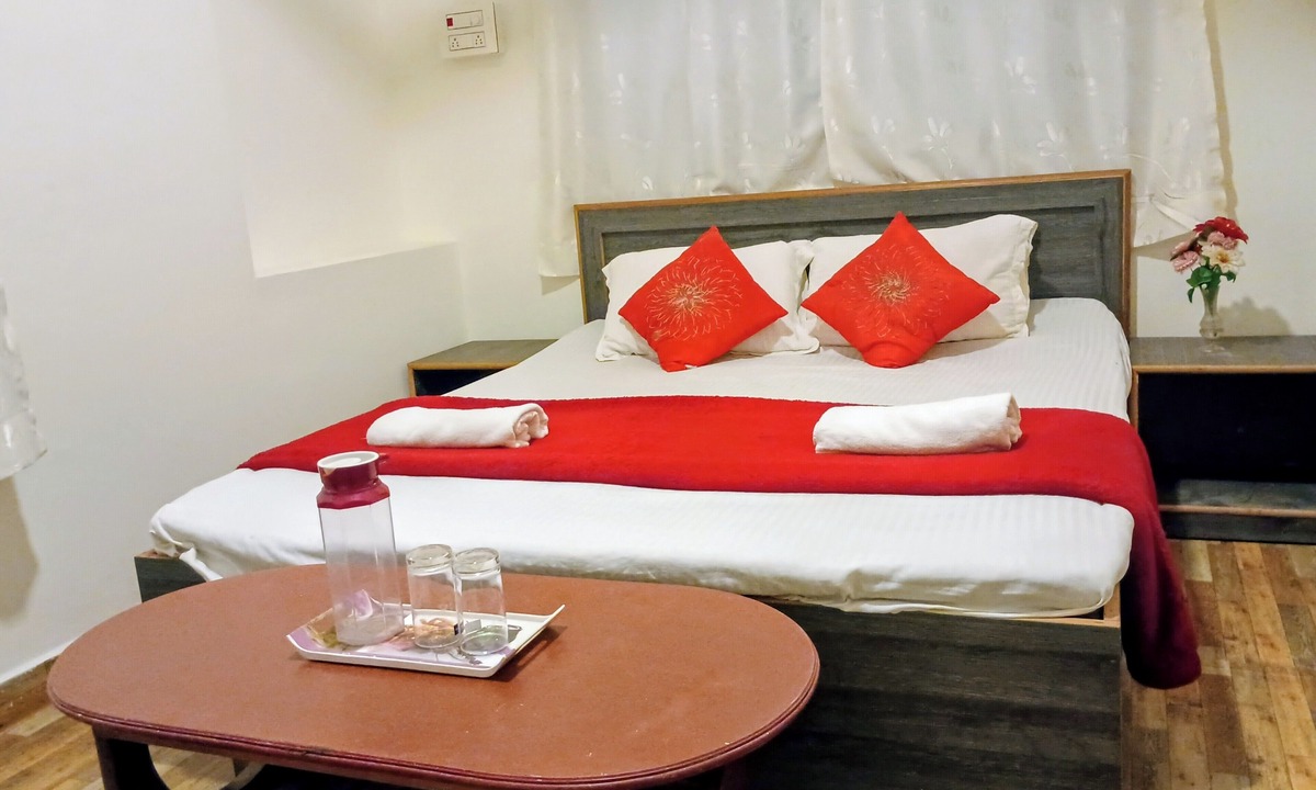Dandeli Hotel | Tourist Lodge