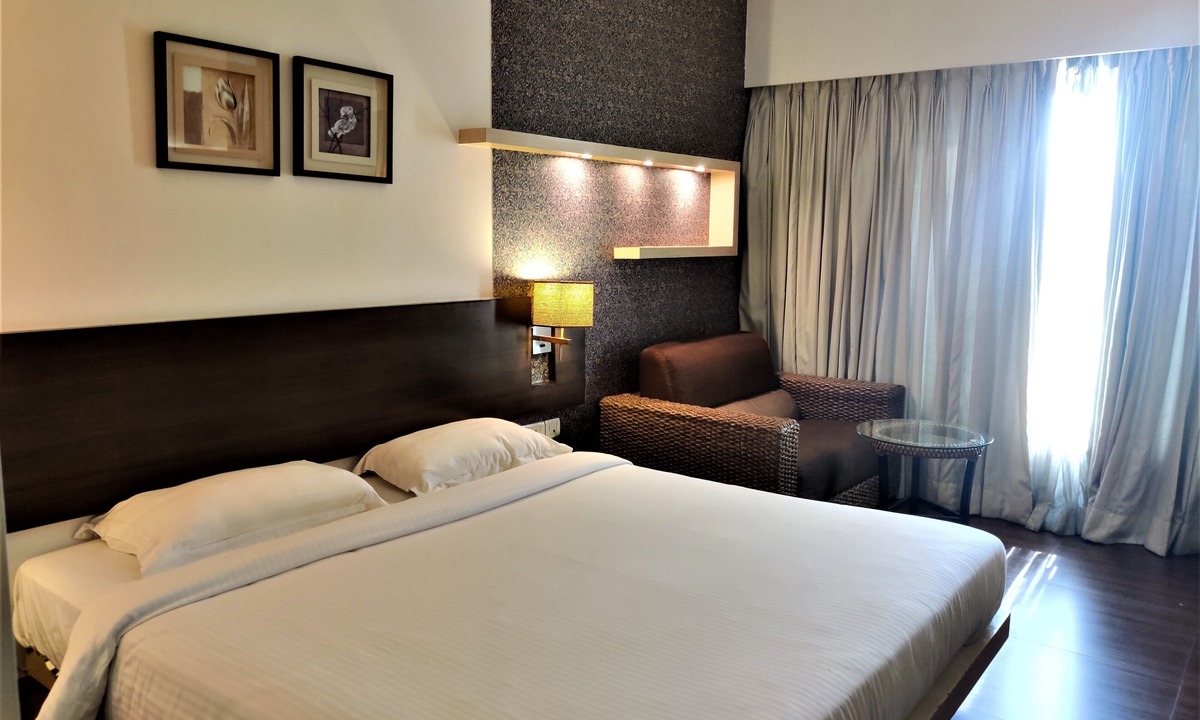 Thane West Hotel | Hotel Satkar Residency