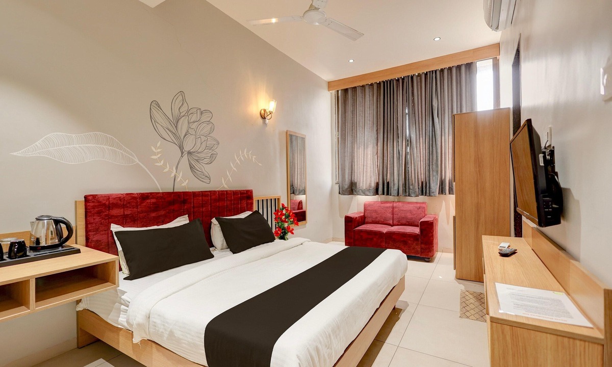 Satara House | Single Bed Townhouse Nagthane Satara