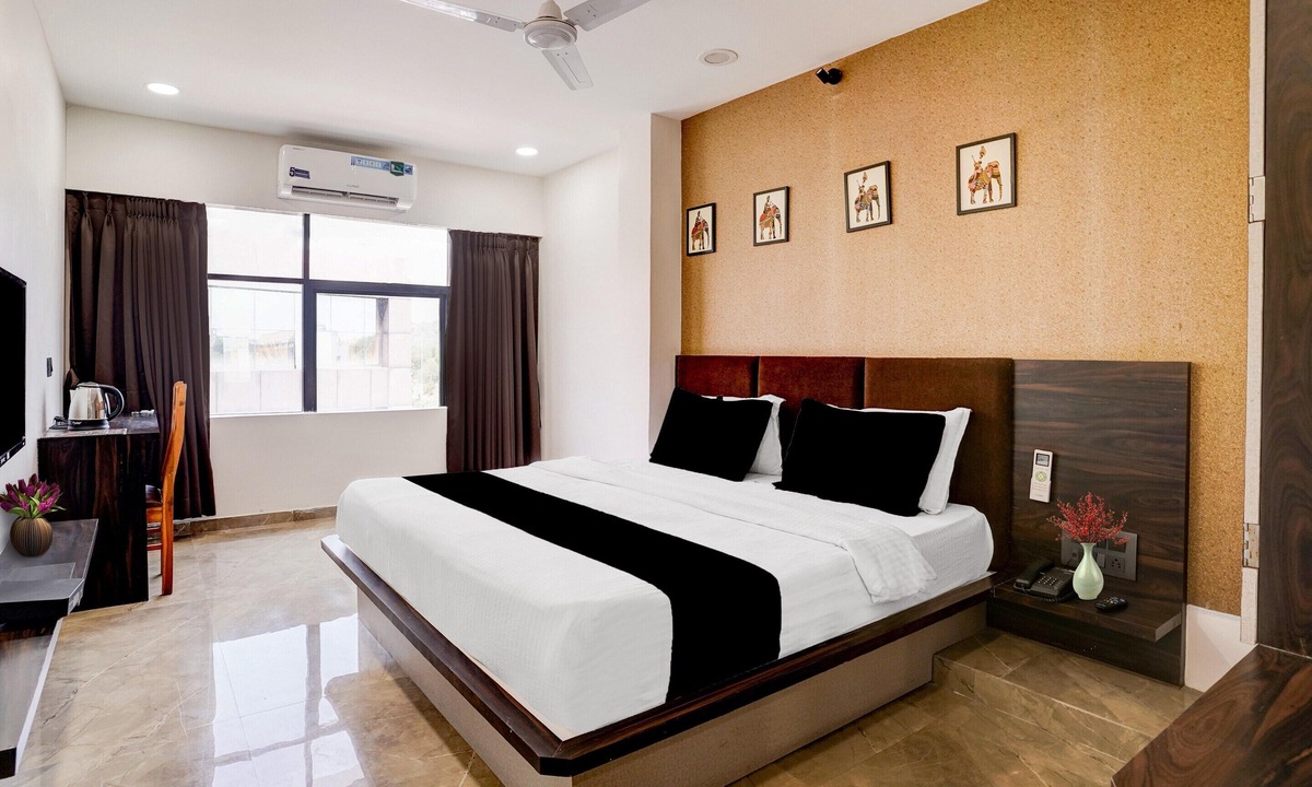 Rajpipla House | Classic The Grand Unity