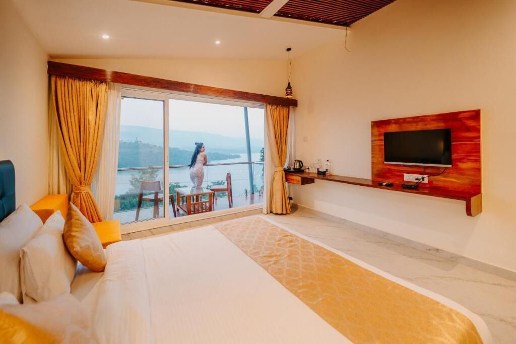 Medha Resort | Nisarga Lake Resort Tapola