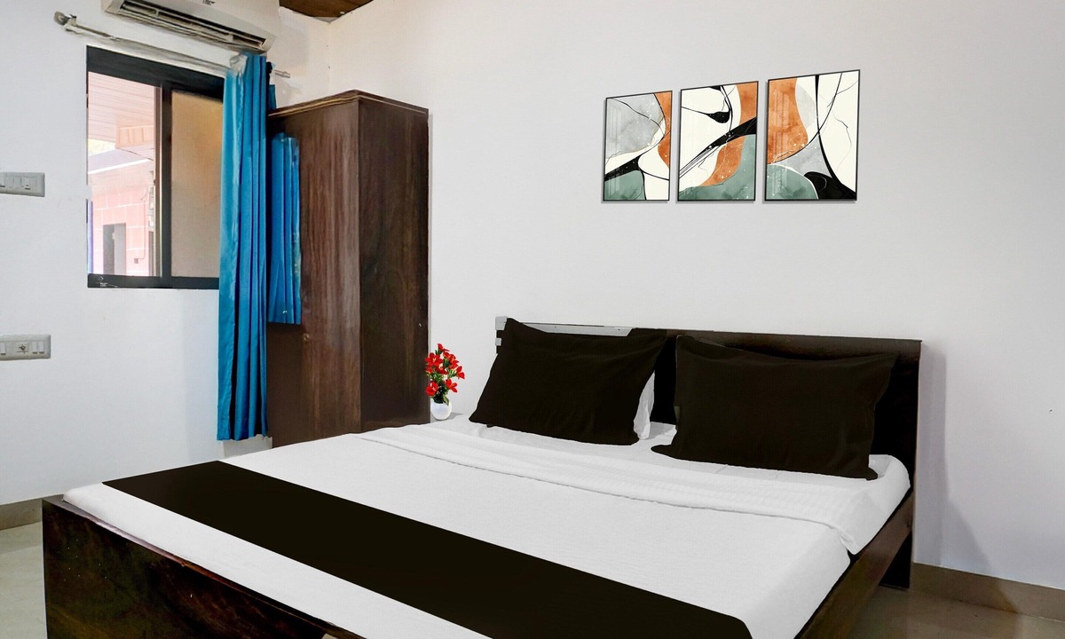 Malavli House | Classic A J Cottage