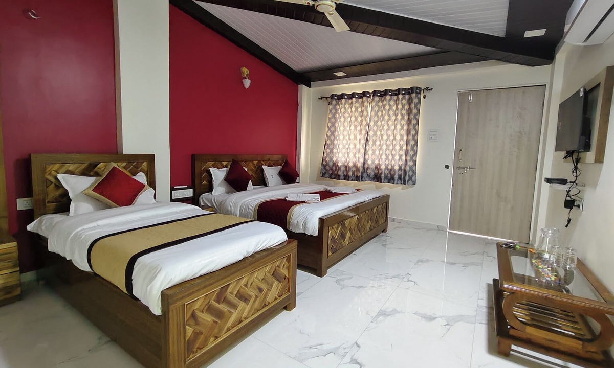 Medha Hotel | Hotel Kadam Palace