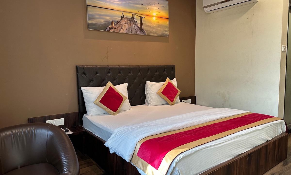 Gorai Hotel | FARM REGENCY GORAI