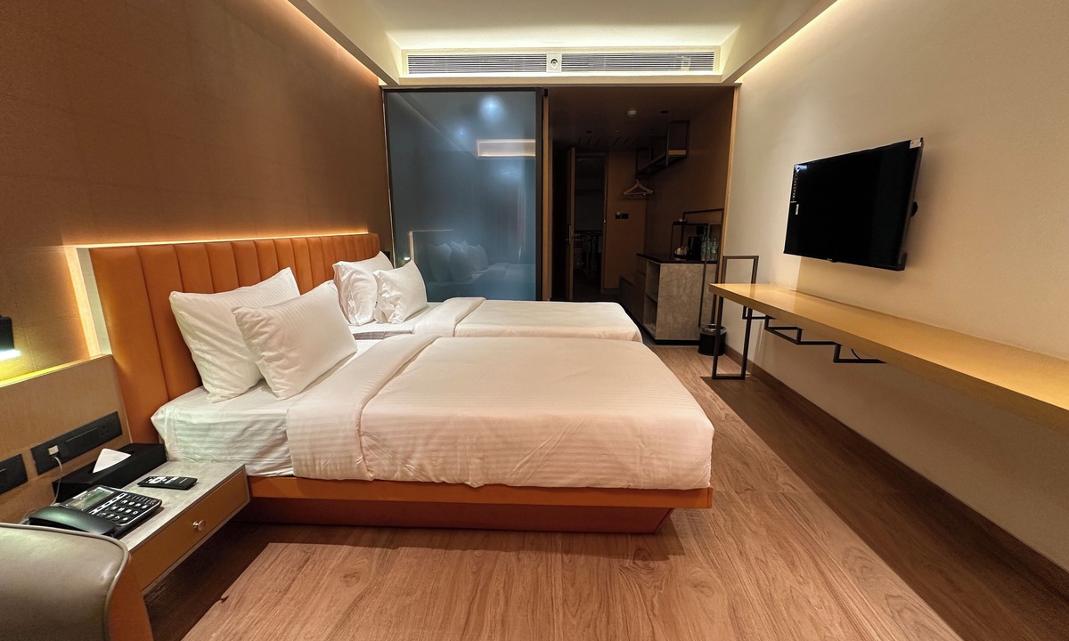 Vashi Hostel | 37th Crescent Navi Mumbai