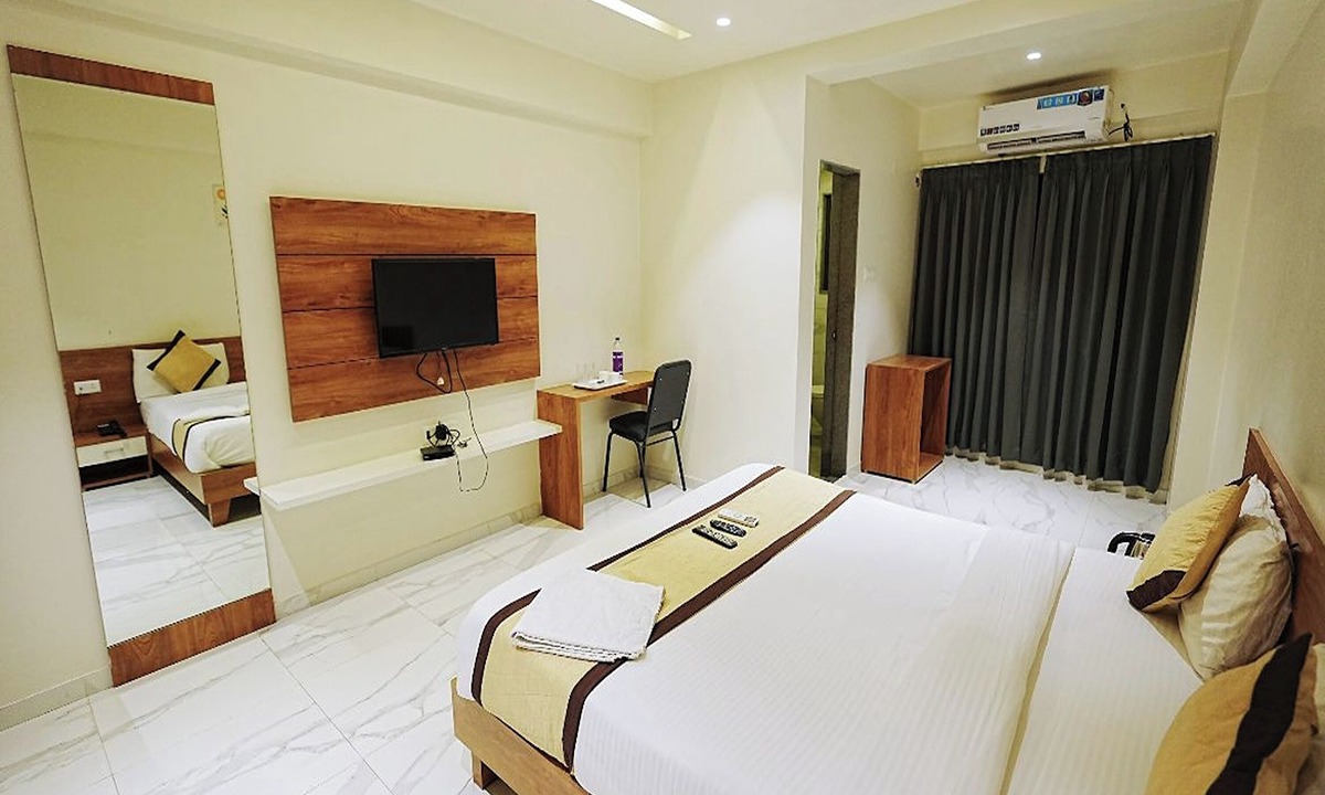 Pune Hotel | Lp Regency