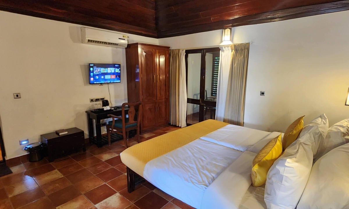 Kumarakom Hotel | Kumarakom Tharavadu - Heritage Hotel