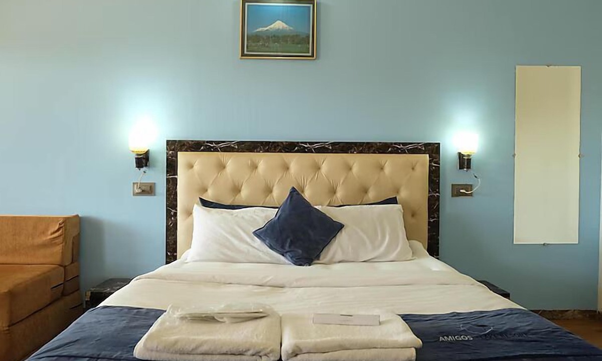 Alwand Hotel | Amigos Lake Resort