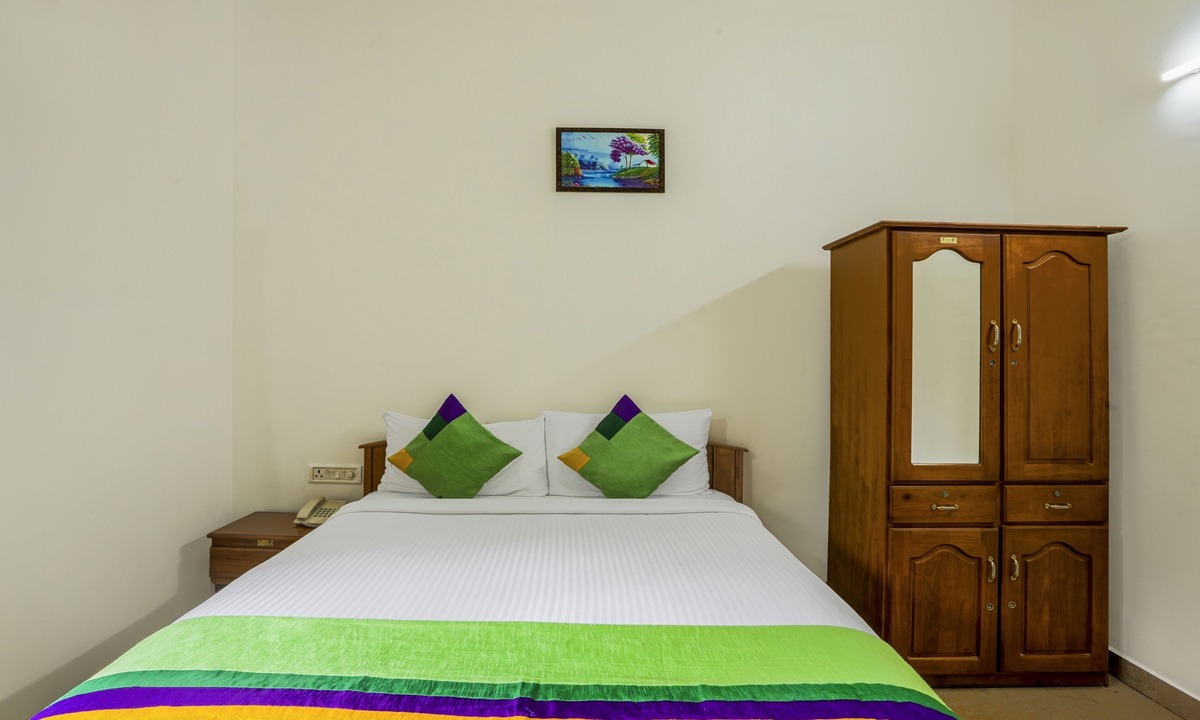 Chinnakanal Hotel | Itsy Hotels Classiyo Munnar Crown Resorts
