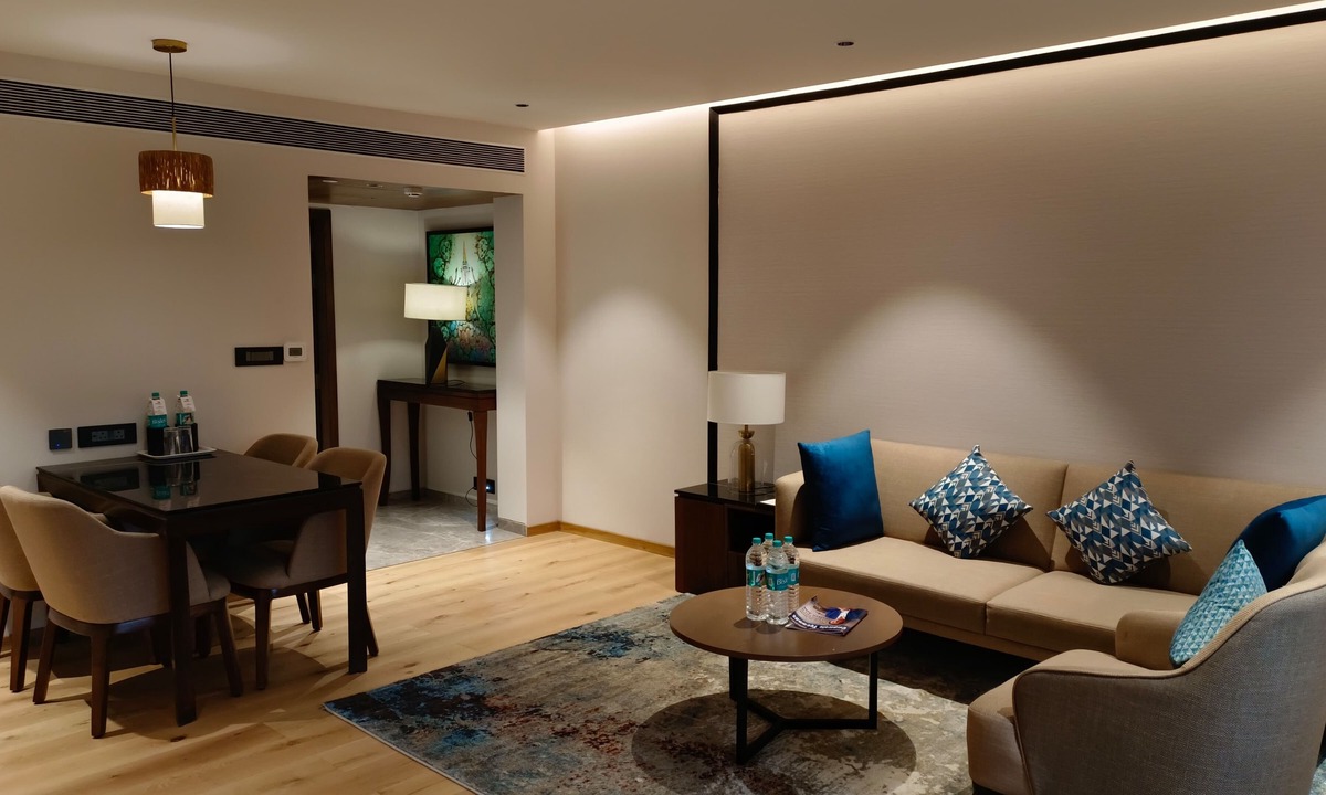 Shivajinagar Hotel | Pride Premier Pune