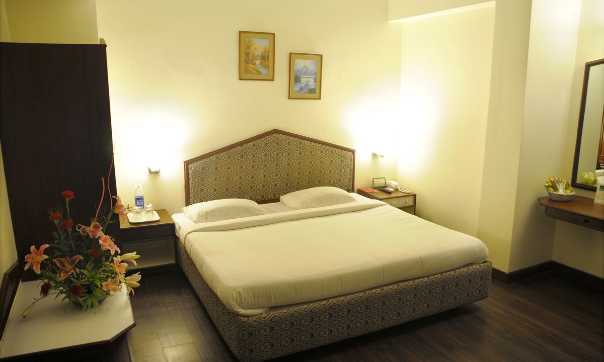 Gandhi Nagar Hotel | Nalapad's Hotel Bangalore International