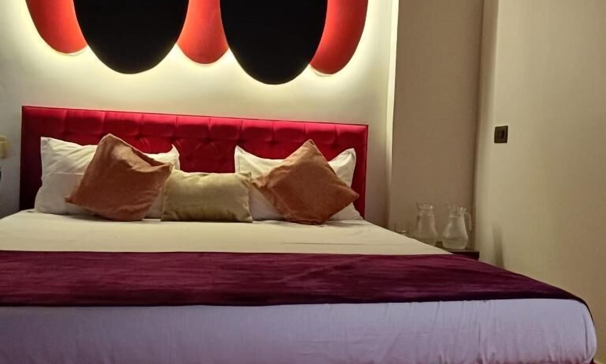 Khodala Apartment | 6bhk Radiant Villa
