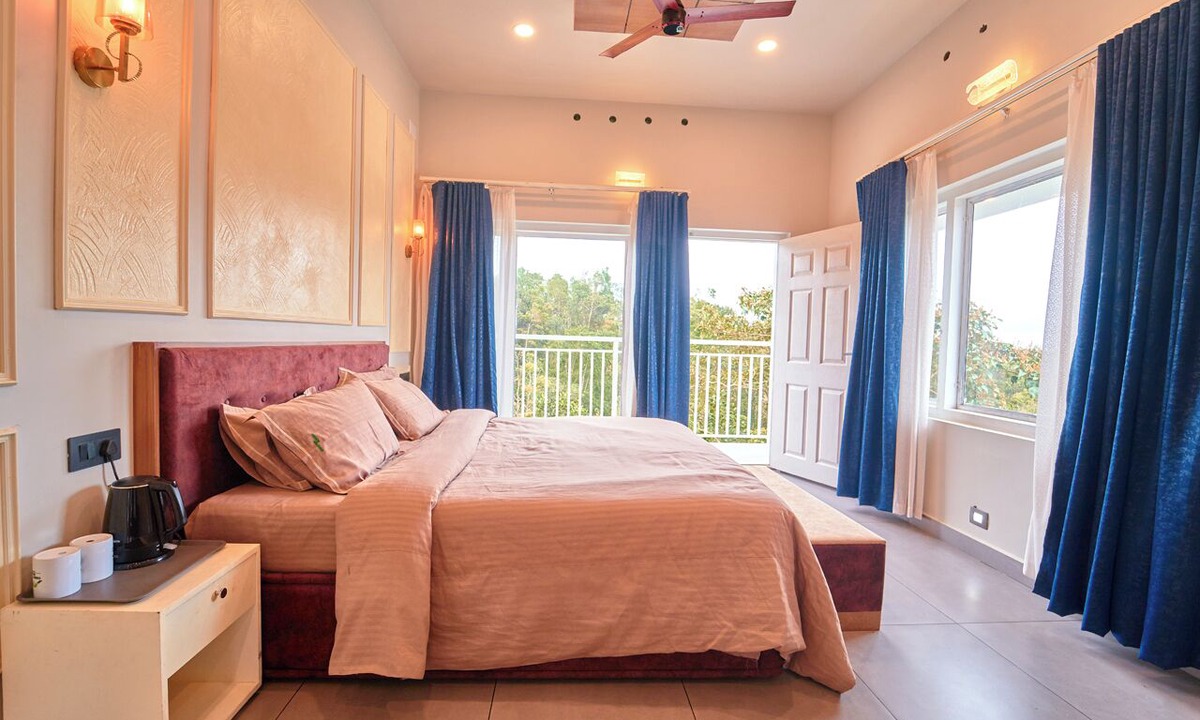 Elappara Bed & Breakfast | Choice Holidays Resort by VOYE HOMES