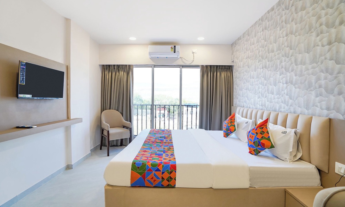Kothrud Hotel | Fabhotel Sahyadri Mantram