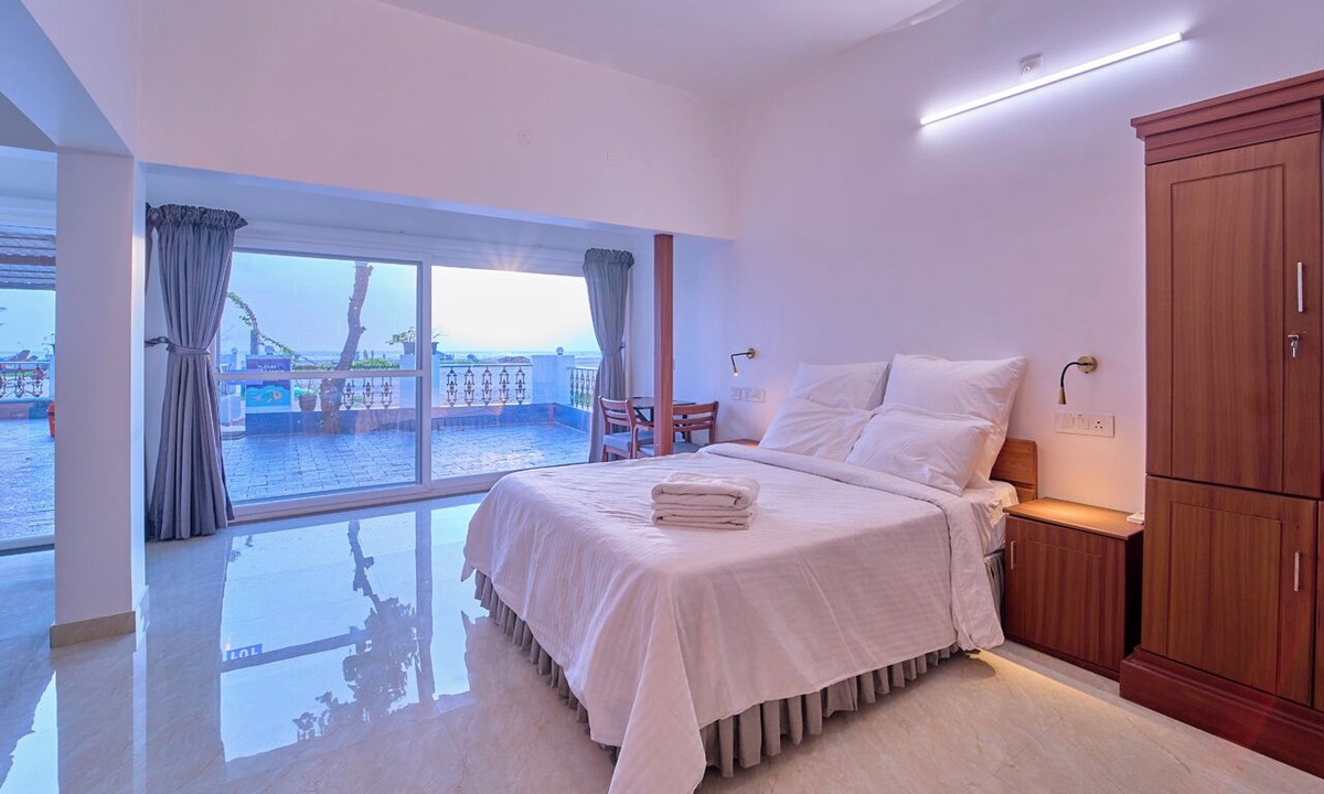Sea View Ward Villa | Alleppey Holiday Beach Resort VOYE HOMES