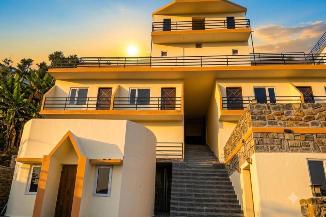Kodaikanal House | Malabar Cottage - Panoramic Mountain View