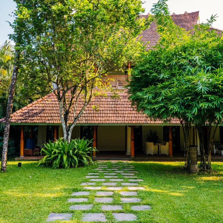 Muvattupuzha Resort | Indian Summer House