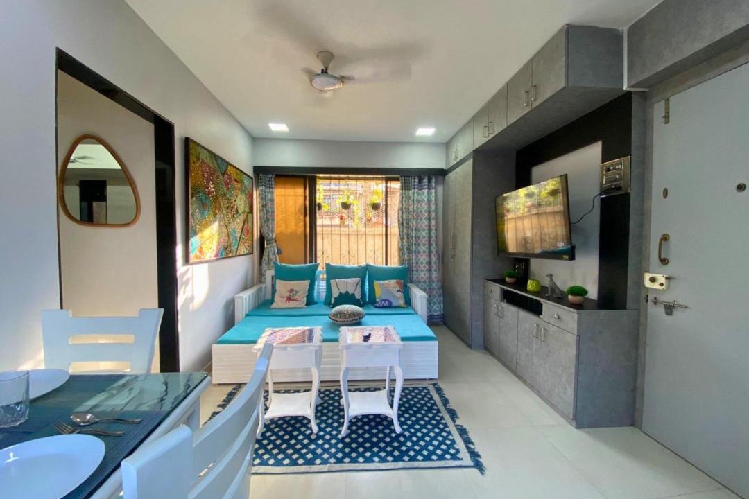 Ranwar Apartment | ConnektHomes - Saba heritage Charming Apartment in Bandra West