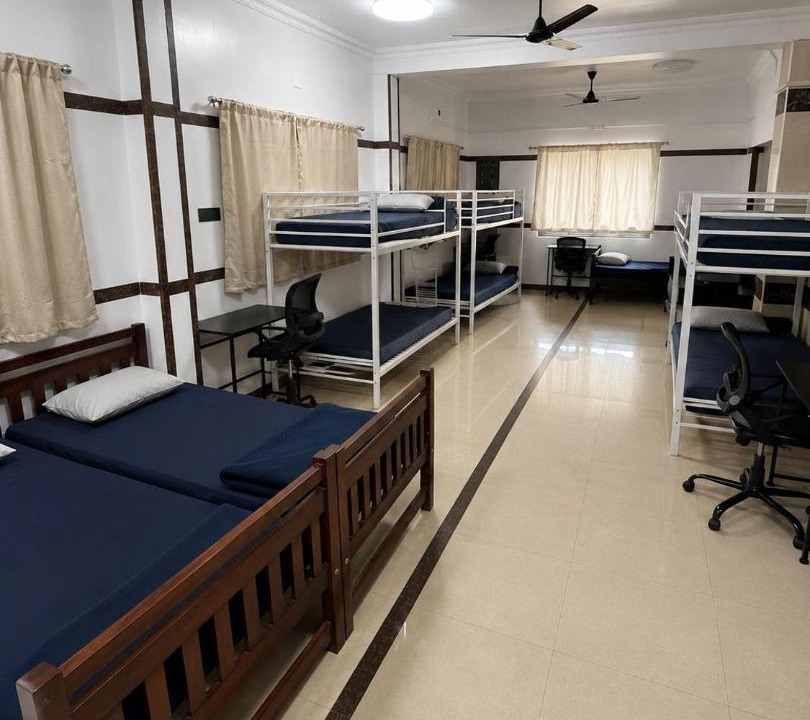 Kochi Hostel | W H Nest Hostel