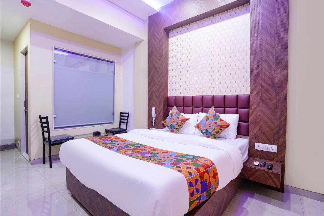 Thane West Hotel | FabHotel Sunday Residency