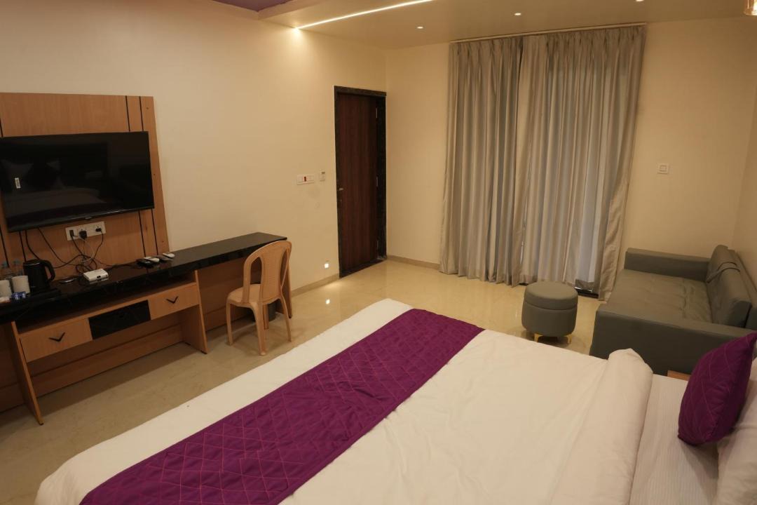 Ahwa Hotel | Ambica valley resort