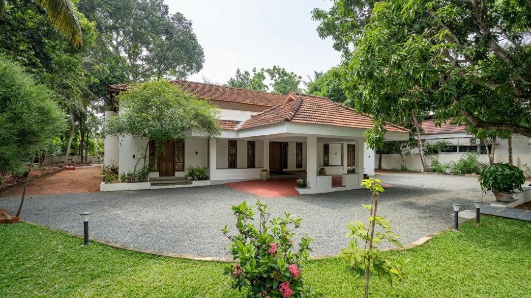 Quilon House | Vayal Varam Private Villa Peaceful Nature Stay Kollam