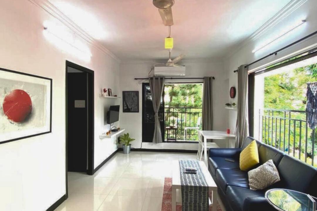Pali Hill Apartment | Rama 2 - 201, Carter Road, Bandra West by Connekt Homes