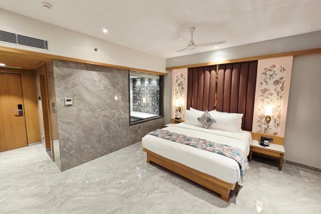 Airoli Hotel | Hotel Mumbai House Digha, Airoli
