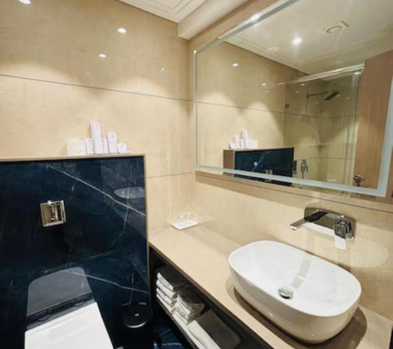 Airoli Hotel | Melior Inn