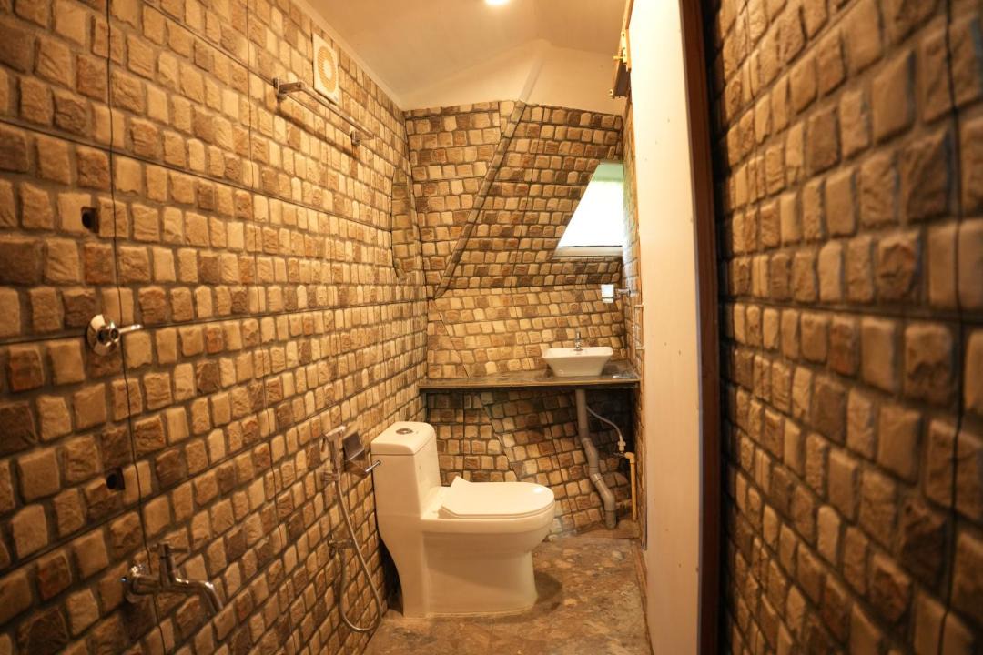 Chirayinkil Resort | Tiny Temple Ayurvedic Retreat Center