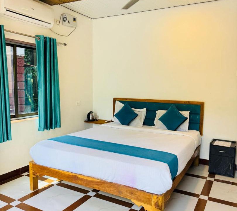 Diveagar Cabin | Coastal Home